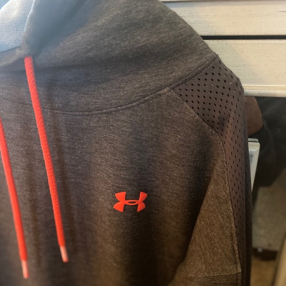 Women’s Under armour tech terry funnel neck - Picture 4 of 9